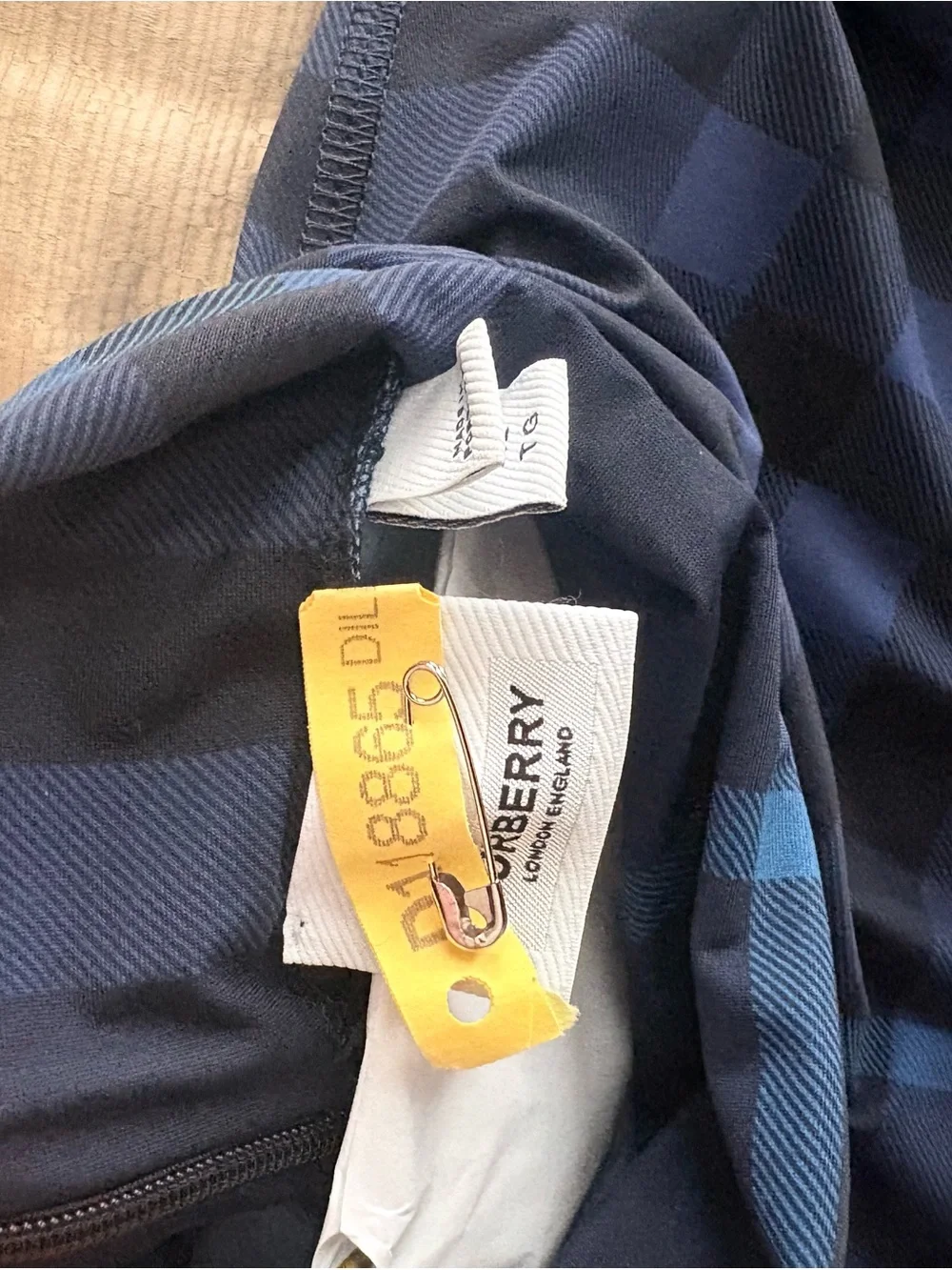 Authentic Burberry Blue Check Activewear Set | Top XL Leggings M